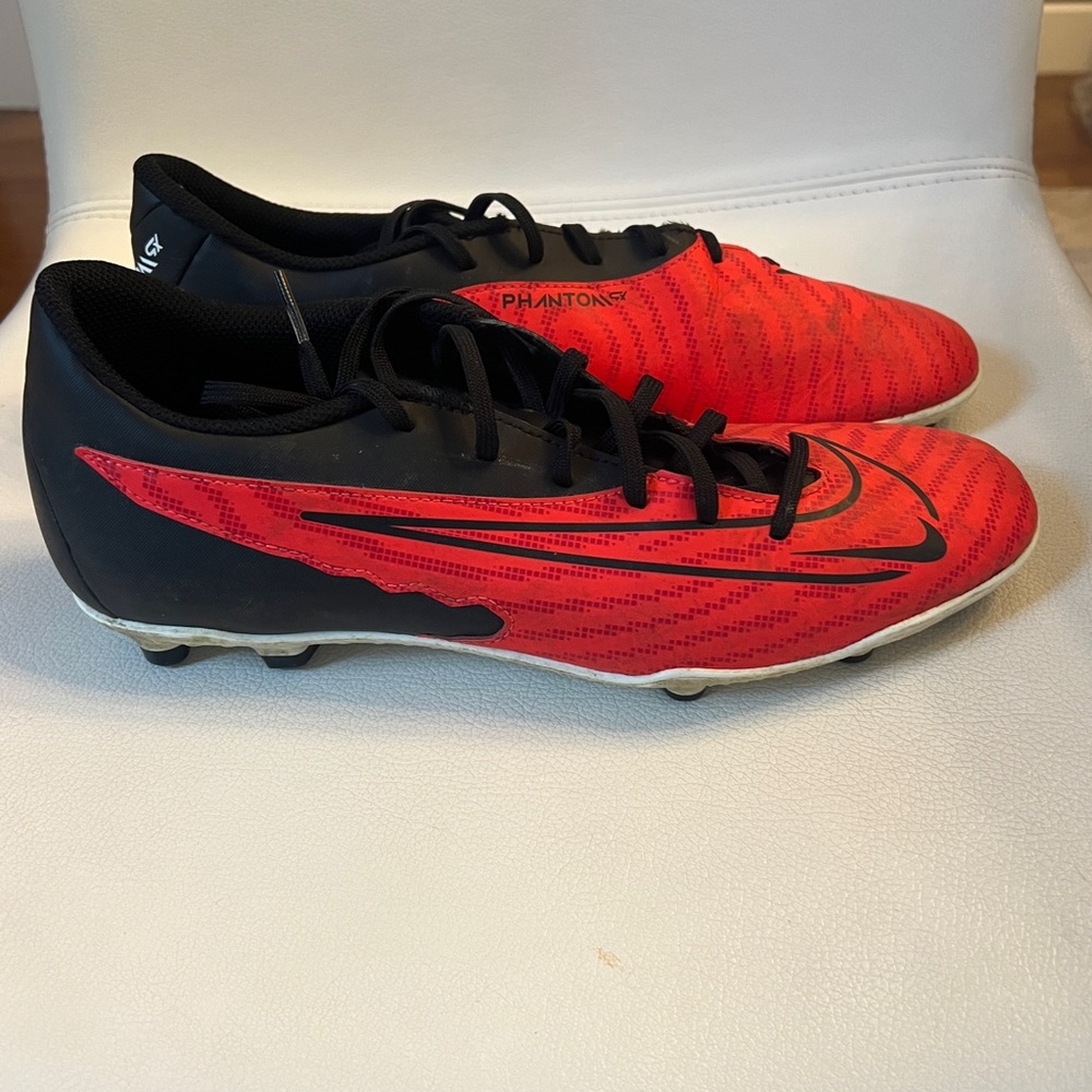 Nike Phantom soccer cleats